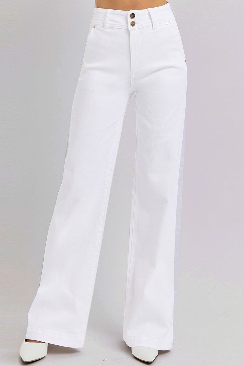 Risen White Flare Jeans